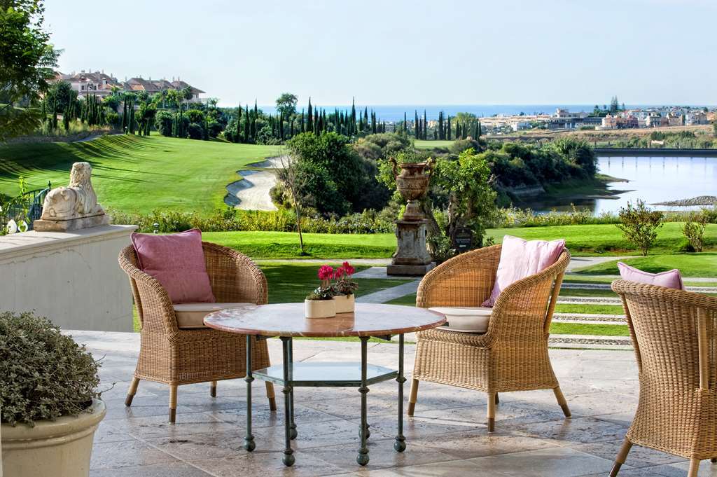 Anantara Villa Padierna Palace Benahavis Marbella Resort - A Leading Hotel Of The World Restoran fotoğraf